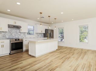 120 E Magnolia Ave #201, San Antonio, TX 78212