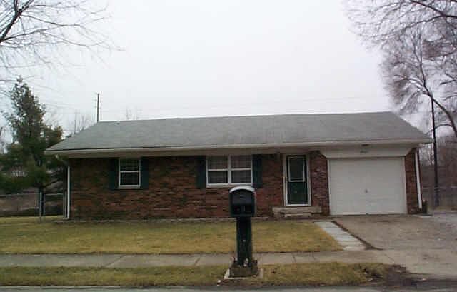 1st image of 8821 W Jackson St