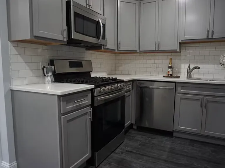 59-63 Courtland St #203 — Photo 3