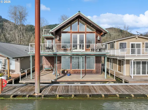 25000 NE Saint Helens Rd Unit 5, Portland, OR 97231