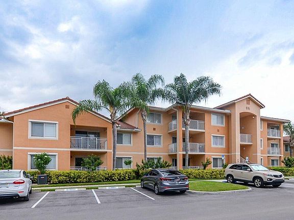 2nd image of 281 SW Palm Drive #102