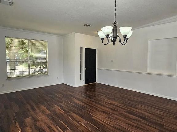 3rd image of 21526 Oakbridge Park Ln