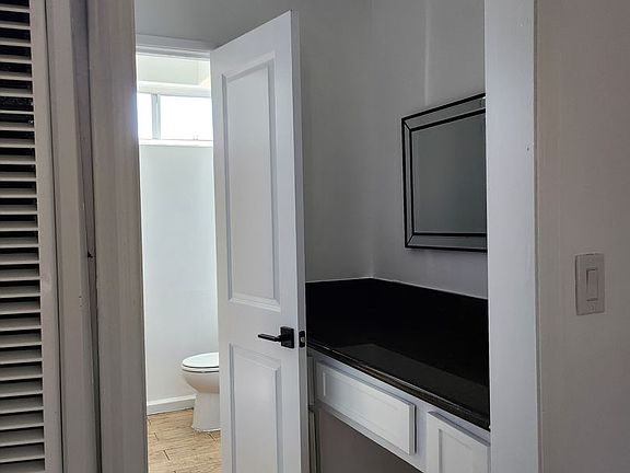 3rd image of 225 S Burlington Ave APT 12