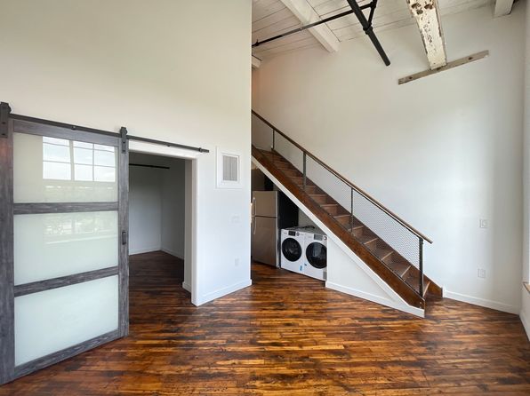 500 E Broadway Ave #206