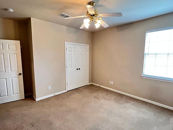 5th image of 709 Mandalay Bay Dr
