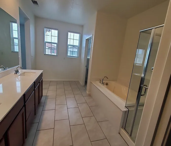 2445 Buzz Aldrin Way — Photo 27