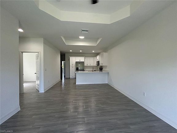 4th image of 13 E 12th St #13