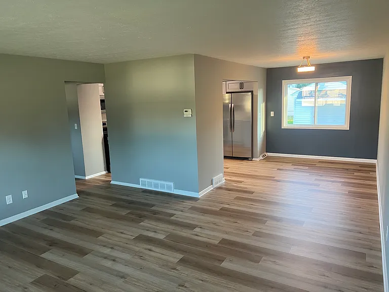 35477 Hobbie Dr — Photo 4