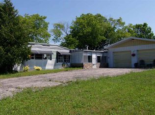 12225 Richardson Rd, Charlevoix, MI 49720