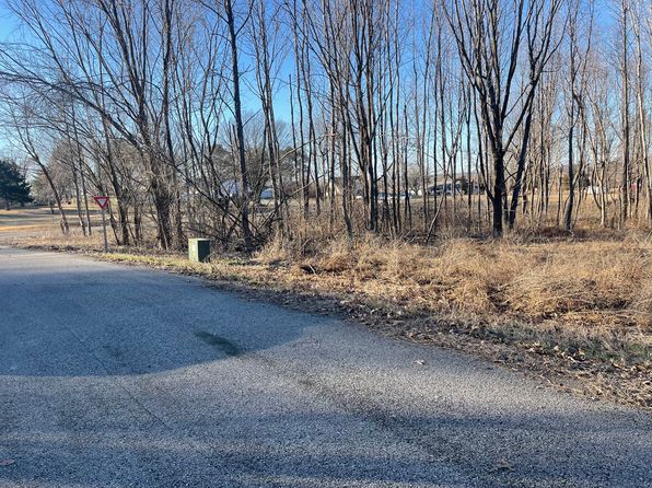 Lots 5 10 Tamarak Ln, Dexter, MO 63841