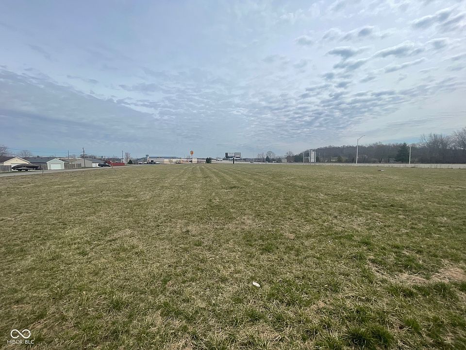 2nd image of 1 Pine Dr