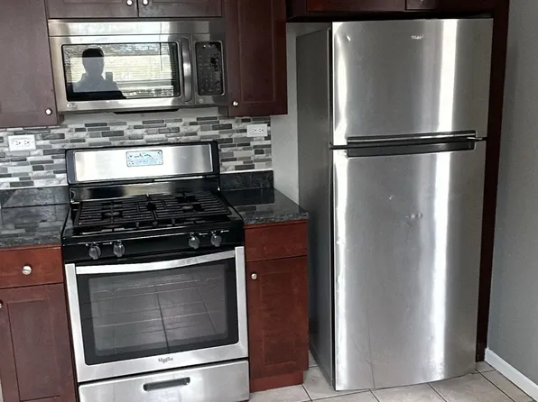 7550-7558 South Essex Avenue - 54-3A, 7554 S Essex Ave, Chicago, IL 60649
