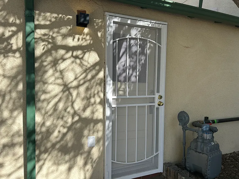 Totally Renovated Historic Storefront Apartments in EDO — Photo 41