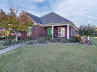 905 Parkside Ct SE, Decatur, AL 35601