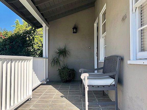 4th image of 744 Arden Ave