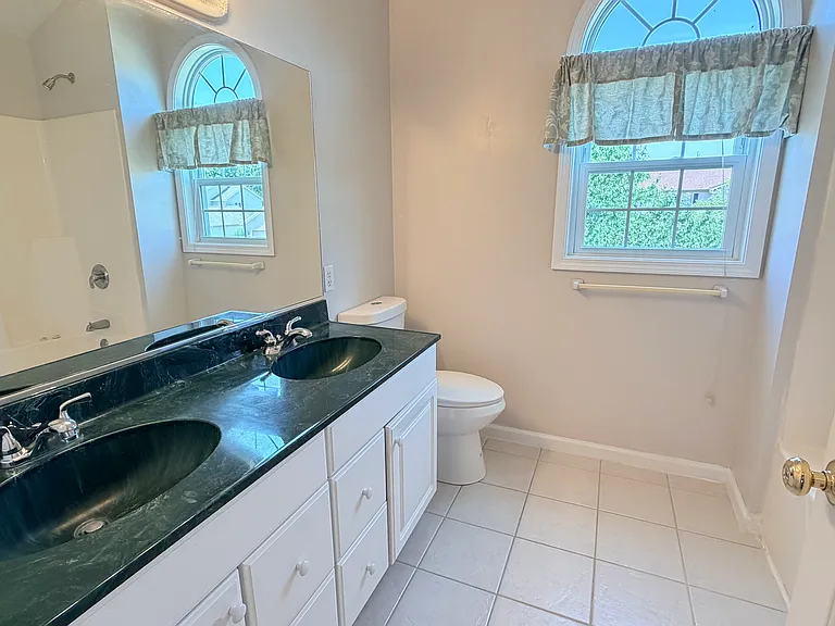 611 Buttercup Dr — Photo 8