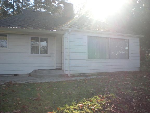 2nd image of 3310 Sunset Beach Dr NW