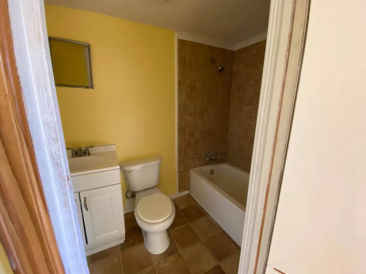 Broadview Communities Forest Lake Estate — Photo 3