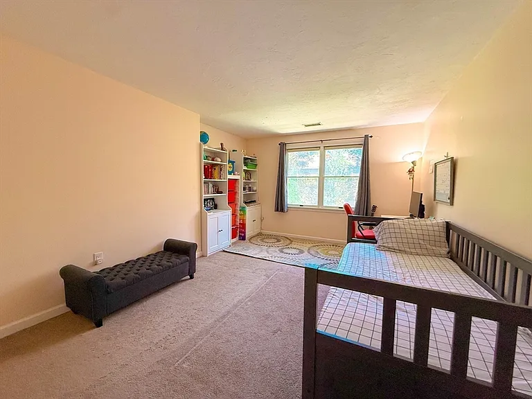 25 Westview Rd #25 — Photo 11