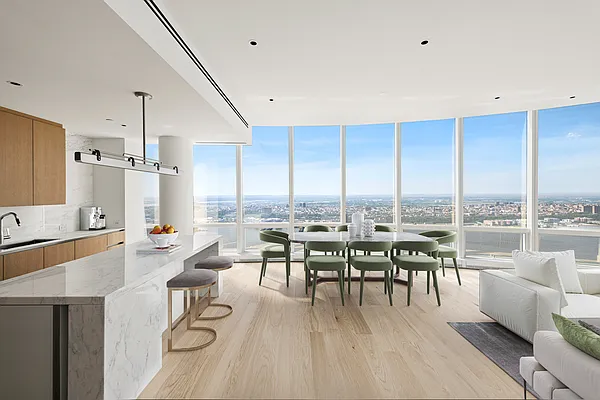 Rented by SERHANT. | media 14