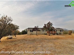 13327 Hidden Oaks Trl, Redding, CA