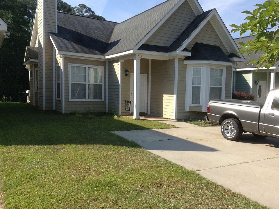 2nd image of 313 Summercreek Cv