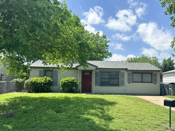 919 SW 29th St, Lawton, OK 73505