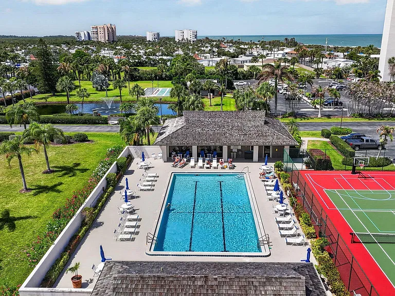 5061 N Highway A1A #705 — Photo 39