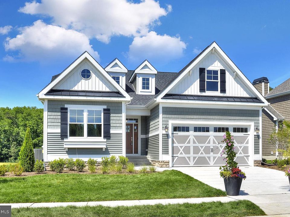 1st image of Black Oak Dr