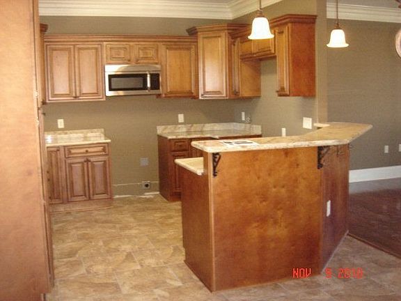4th image of 307 Inglewood Way