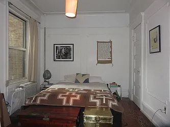 Rented by Rennit Inc.