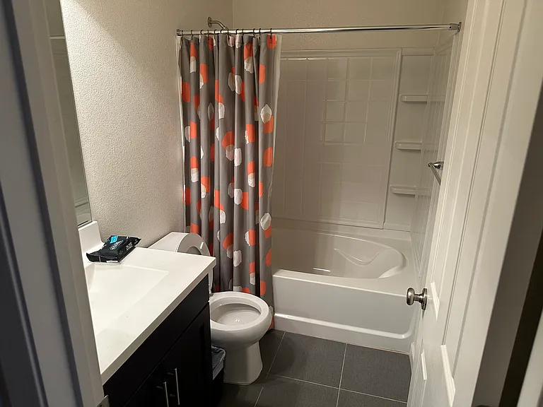 1153 Martin Luther King Dr — Photo 3