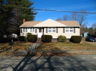 33 Peter Rd, North Reading, MA 01864