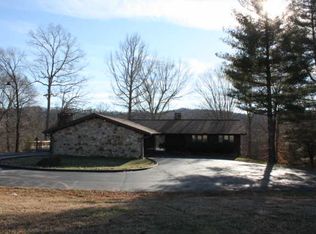 1000 Barlow Rd #1000, Quebeck, TN 38579