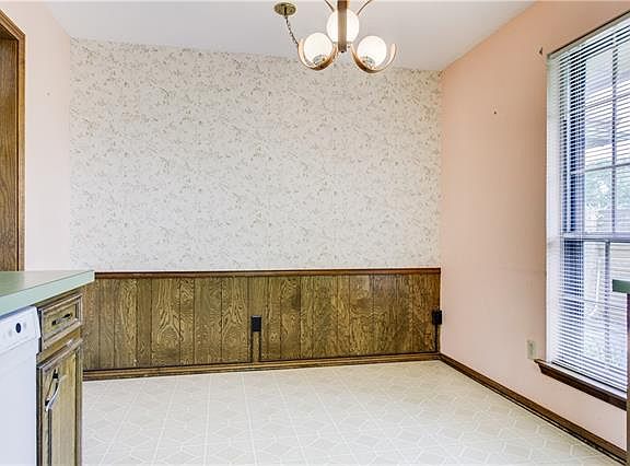 5th image of 5403 Kara Ln