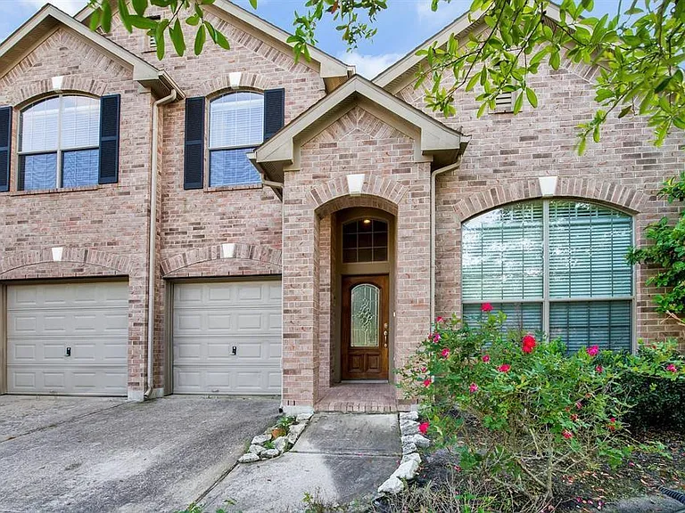 25431 Hall Meadow Ln — Photo 4
