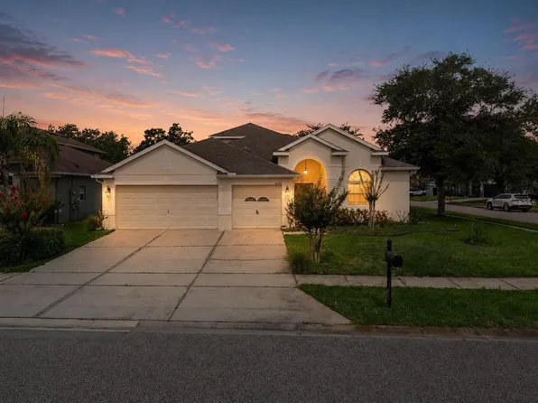 2066 Gloria Oak Ct, Orlando, FL 32820