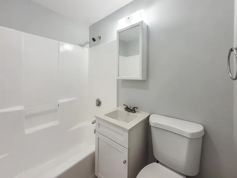 49 Rosedale St #1 — Photo 10