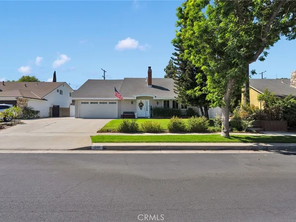 246 E Mission Rd, Corona, CA 92879
