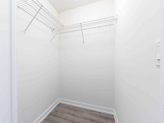 3rd image of 2300 Saint Clair Ave W #418