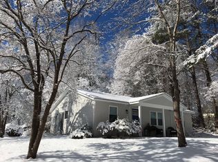 7301 Longstreet Dr, Raleigh, NC 27615