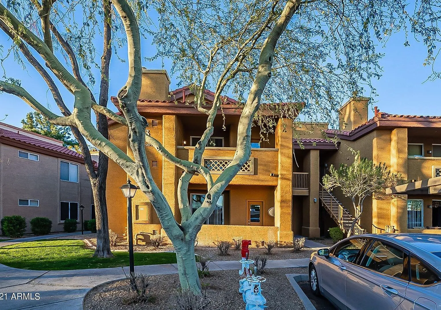 Premium Luxury 2 Bed 2 Bath condo with nicel view!! — Photo 1