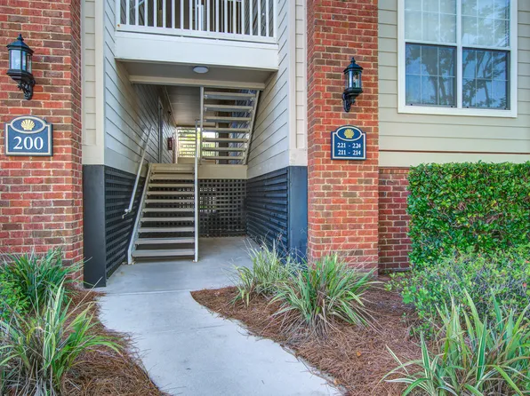 1600 Long Grove Dr Unit 214, Mount Pleasant, SC 29464