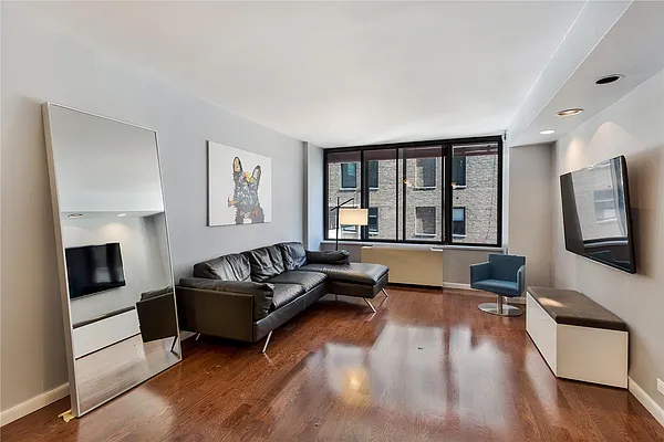 Rented by Michel Madie Real Estate Services | media 25