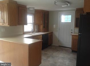 414 Buttonwood St, Hamilton, NJ 08619