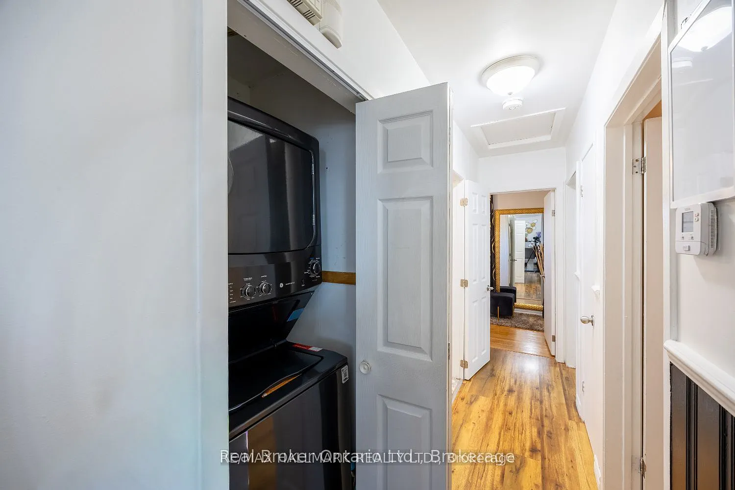 2 bed, $2,350 — Photo 3