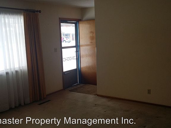 2nd image of 735 Terrace Dr