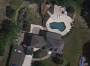 20 Primrose Ln, Pelham, NH 03076