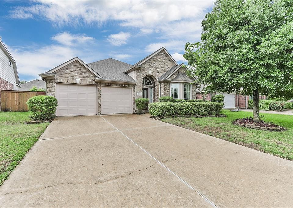 1st image of 12611 Jasmine Hollow Ln