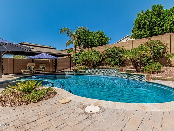 2nd image of 20576 W BRIARWOOD Drive